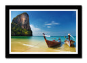 Cuadro enmarcado negro barca en la playa, tropical, mar