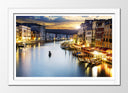 Cuadro enmarcado blanco Cuidad de Venecia, Noche, gondola