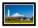 Cuadro enmarcado negro Paisaje de Faro en la Montaña Taranaki,naturaleza