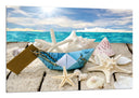 Cuadro barco de papel en la playa, conchas, caracolas, arena