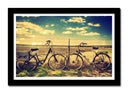 Cuadro enmarcado negro paisaje bicicletas, vintage, campo