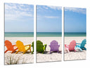 Tríptico paisaje tumbonas en la playa, hamacas, colores, vacaciones, mar