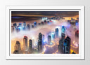 Cuadro enmarcado blanco Ciudad Dubai Luces de Noche, Rascacielos, nubes