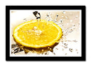 Cuadro enmarcado negro limon con agua, amarillo, citrico