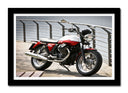 Cuadro enmarcado negro Moto Roja, Lago, Motorista, Lago, Guzzi