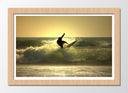 Cuadro enmarcado natural surfista en el mar, atardecer, deporte