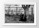 Cuadro enmarcado blanco Guitarra Acústica