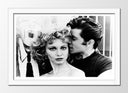 Cuadro enmarcado blanco grease, blanco y negro, jhon travolta y olivia newton-jhon