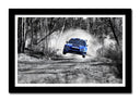 Cuadro enmarcado negro Coche Carreas Subaru Azul Paisaje Bosque, Blanco y Negro
