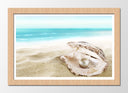Cuadro enmarcado natural ostra en la playa, perla, arena,mar, concha