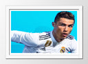 Cuadro enmarcado blanco cristiano ronaldo, fondo azul, equipacion madrid