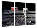 Tríptico hombre el la luna, astronauta