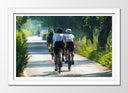Cuadro enmarcado blanco ciclismo, carrera en carretera