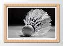 Cuadro enmarcado natural badminton, volante en blanco y negro