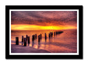 Cuadro enmarcado negro paisaje playa, atardecer, tonos calidos