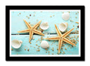 Cuadro enmarcado negro estrellas de mar sobre madera, conchas