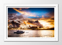 Cuadro enmarcado blanco paisaje barco en el mar, atardecer