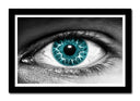Cuadro enmarcado negro ojo azul intenso mujer blanco y negro