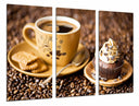 Tríptico taza de café con pastelito, expreso, desayuno