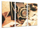 Tríptico camara vintage, antiguo, sepia, fotografia