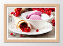 Cuadro enmarcado natural helado de fresa, cucurucho, postre, verano