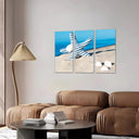 Estancia estrella de mar con rayas azul y blanca sobre la playa, arena