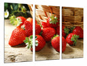 Tríptico fresas sobre madera, fruta, rojo